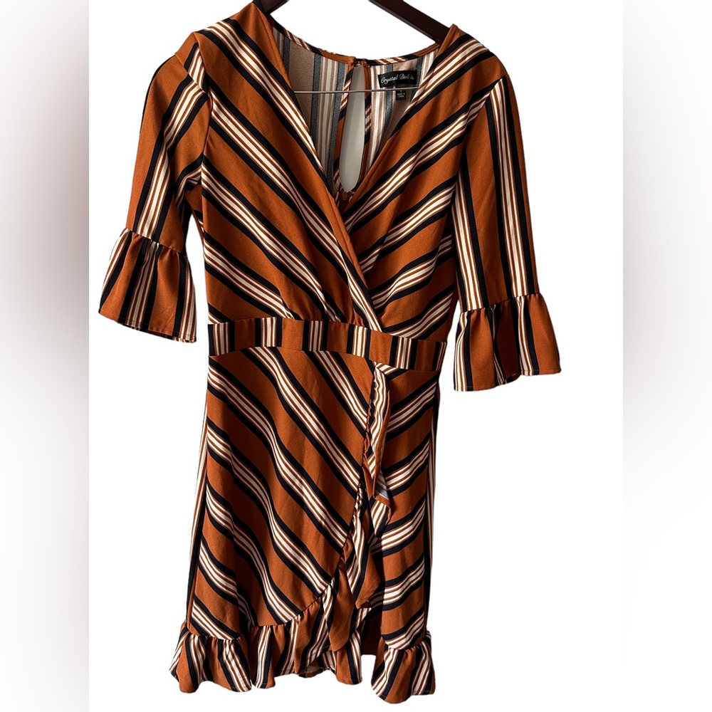 Crystal Doll Crossbody Stripe 3/4 Sleeve Dress. Size 9.